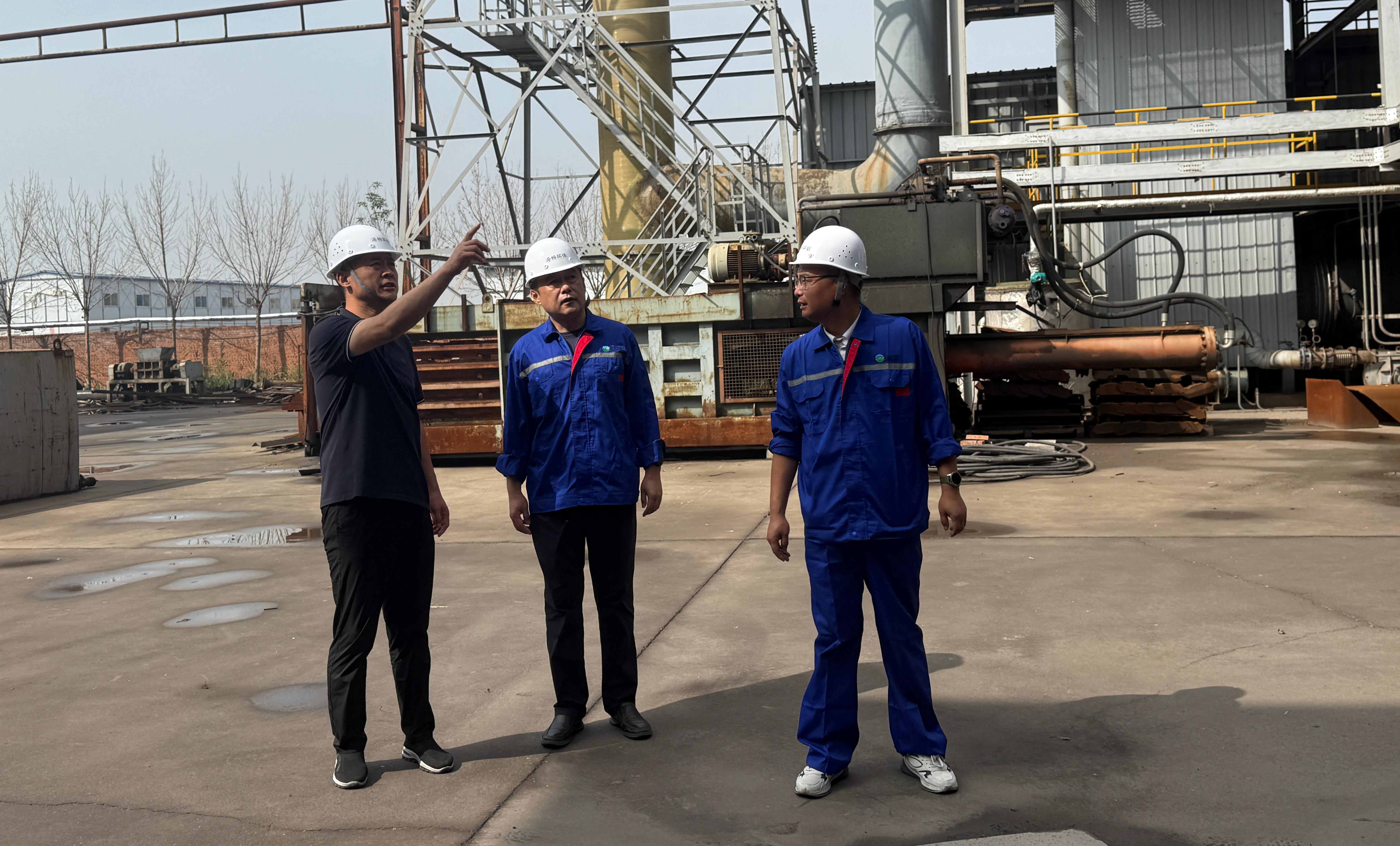 集團(tuán)黨委書(shū)記、董事長(zhǎng)王利調(diào)研權(quán)屬企業(yè)安全生產(chǎn)工作和生產(chǎn)運(yùn)營(yíng)情況